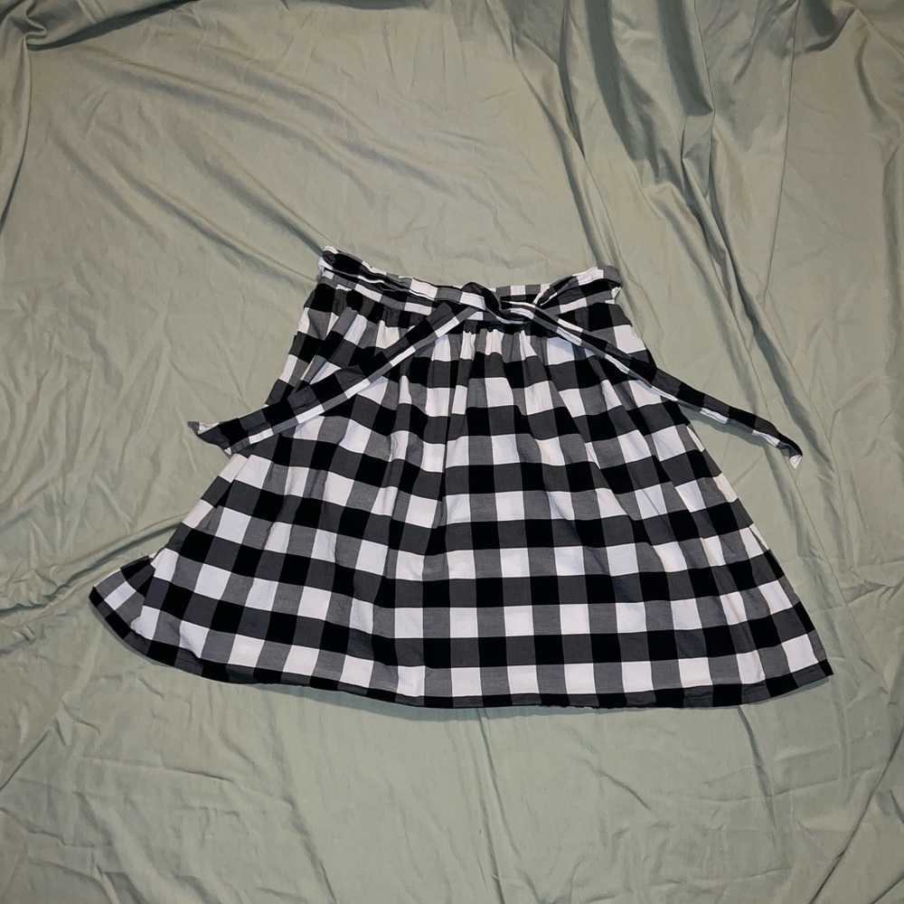 NWOT Lane Bryant 2X (18-20) Buffalo Plaid Tie Waist Skirt- With Pockets!